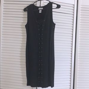 CARMEN Marc valvo black midi dress